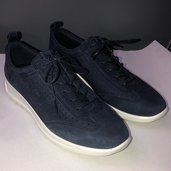 Ecco Shoes - Ecco tennis shoes